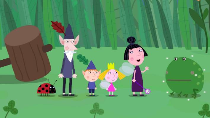 nanny plum and wise old elf figure